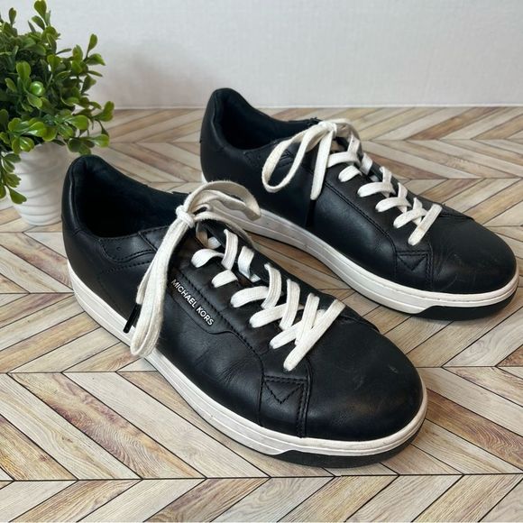 Michael kors | women black leather lace up sneakers - Picture 5 of 6